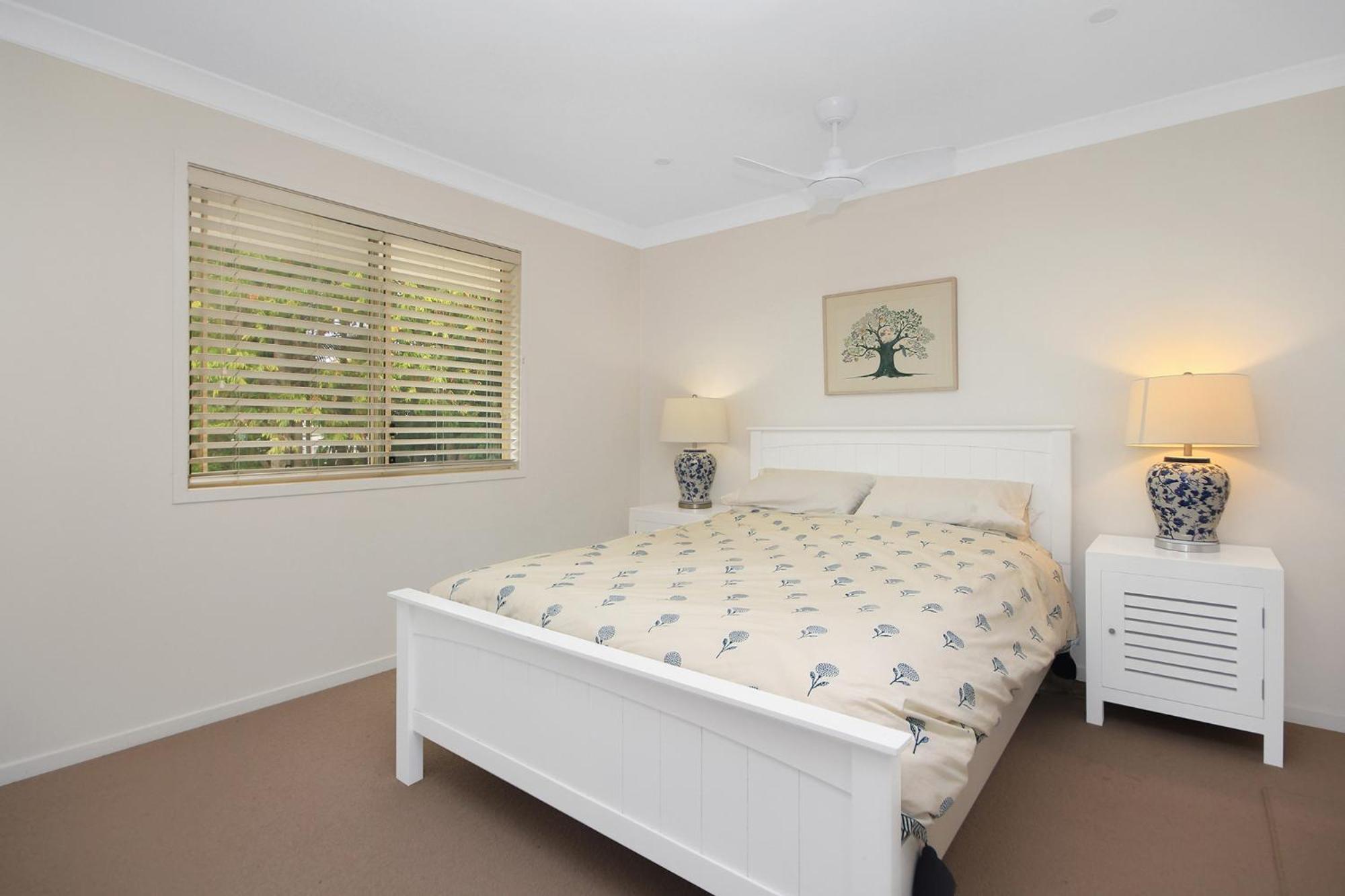 Byron Lakeside Holiday Apartments Byron Bay Bilik gambar
