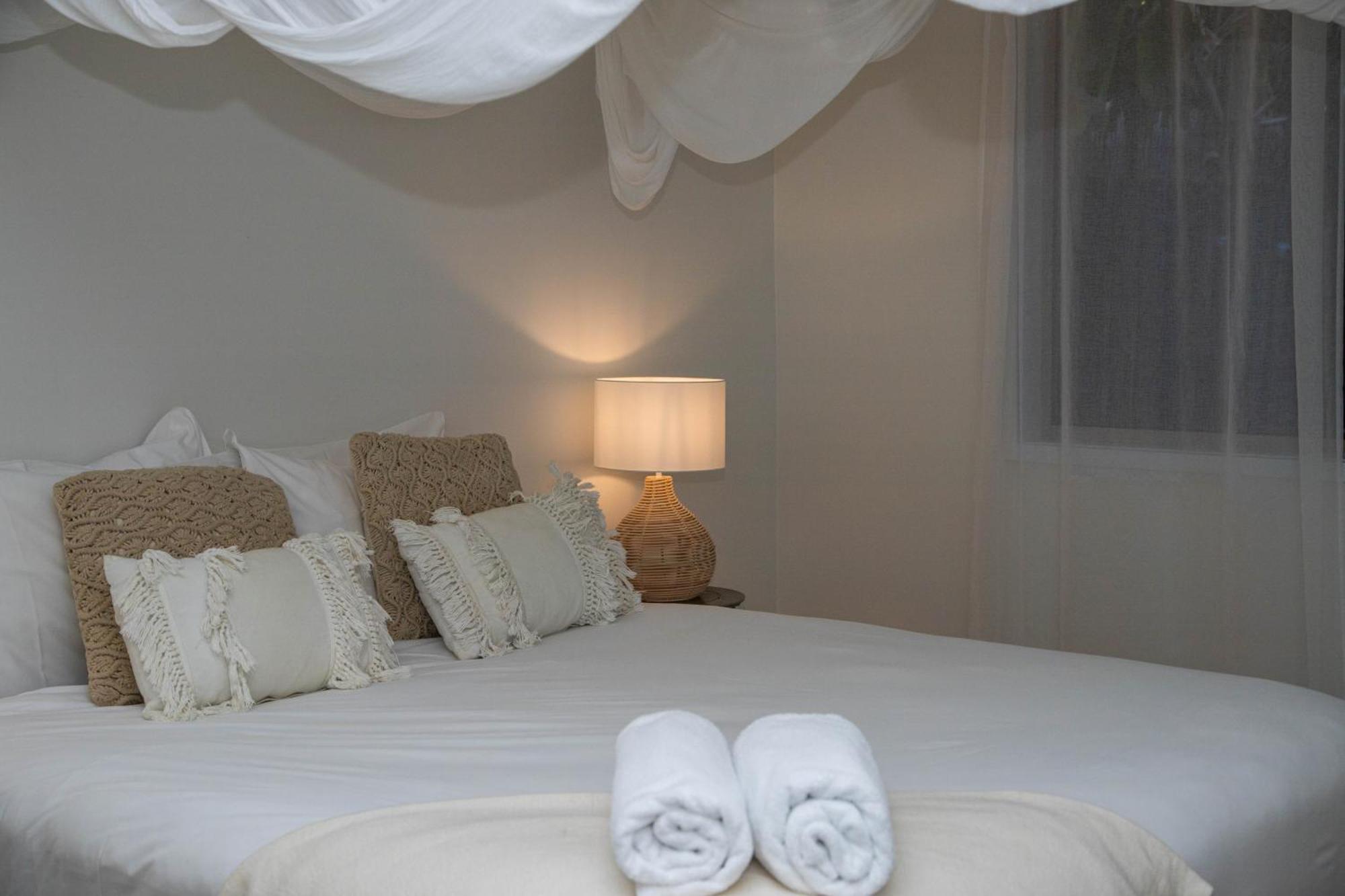 Byron Lakeside Holiday Apartments Byron Bay Luaran gambar