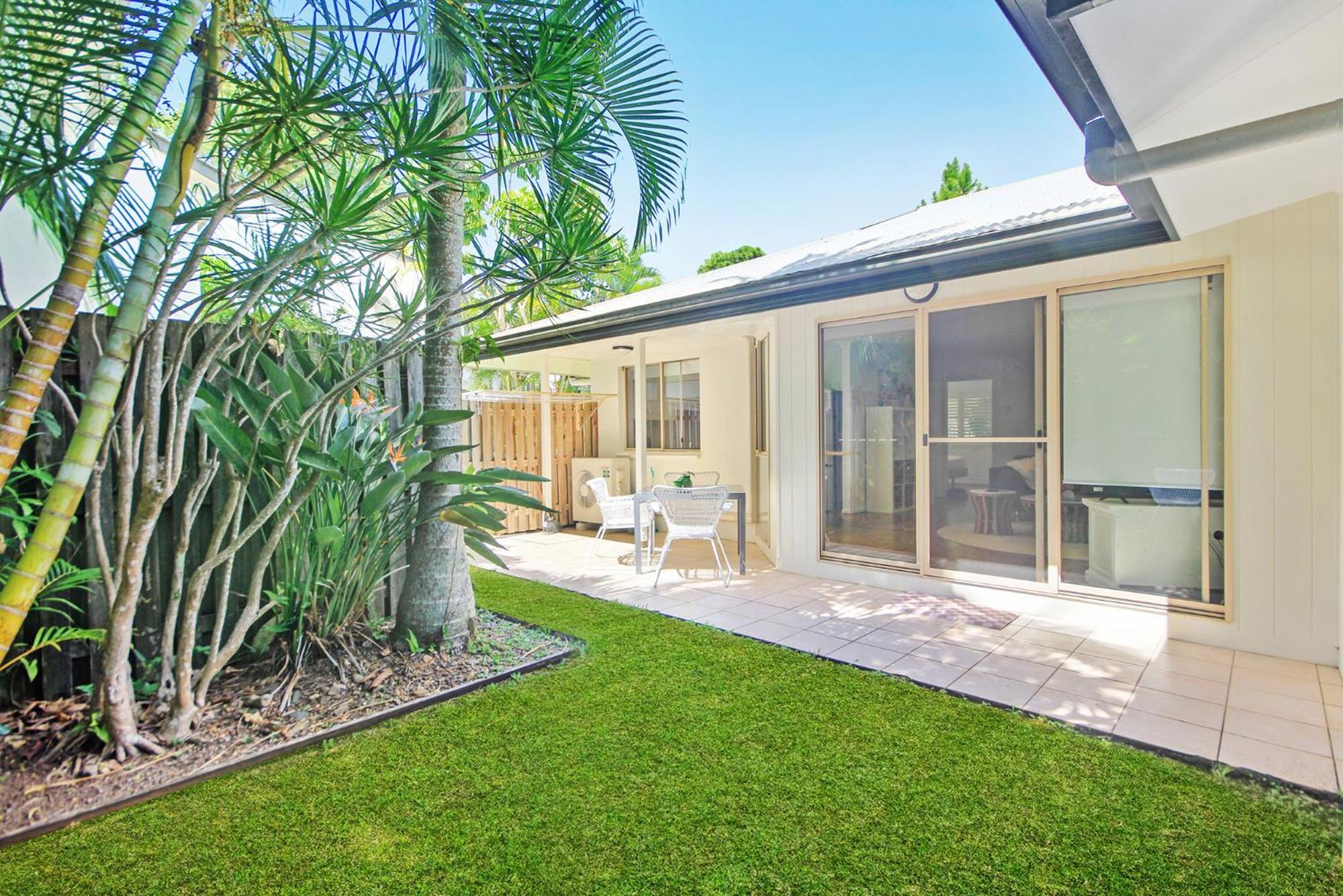 Byron Lakeside Holiday Apartments Byron Bay Bilik gambar
