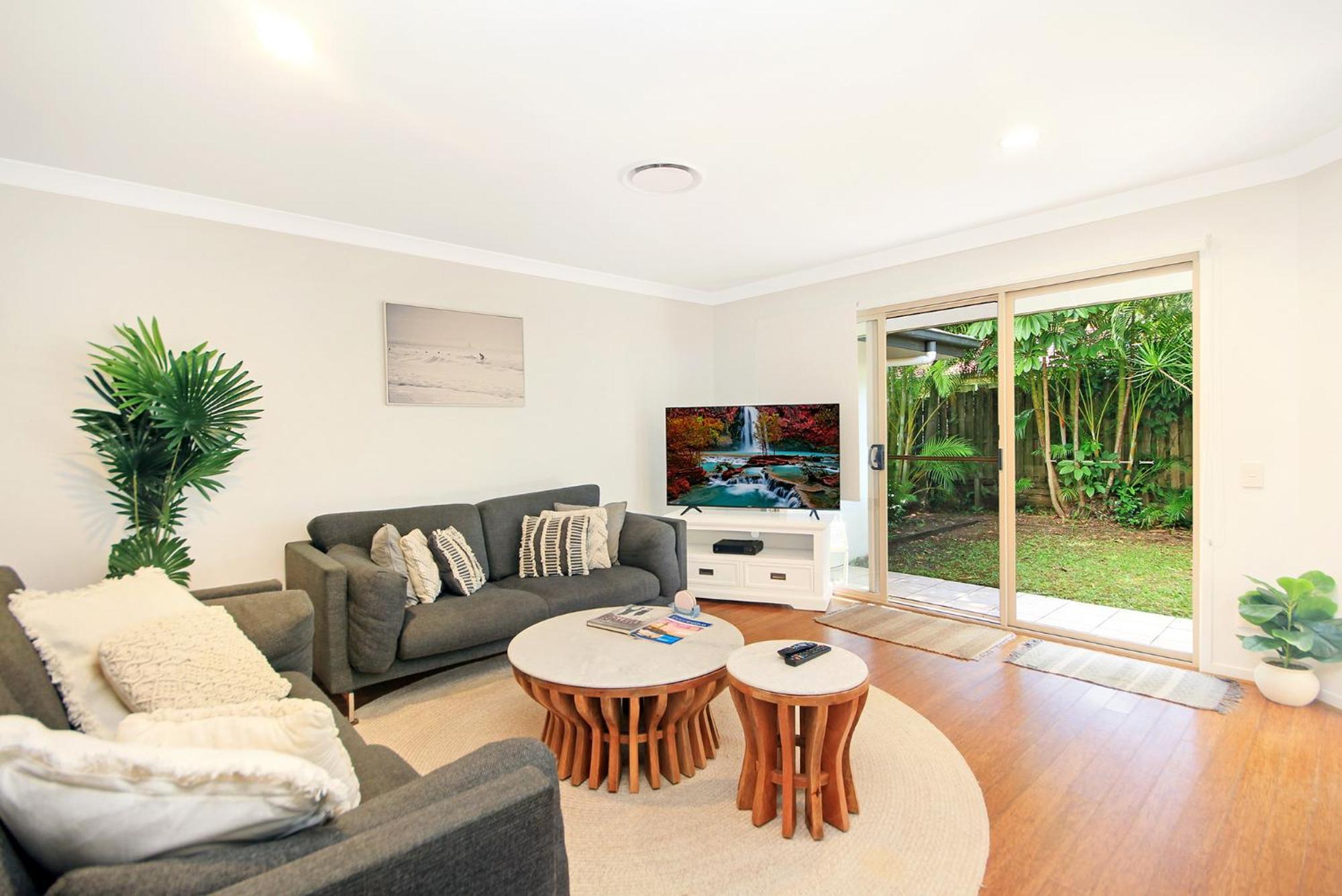 Byron Lakeside Holiday Apartments Byron Bay Bilik gambar