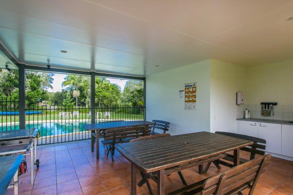 Byron Lakeside Holiday Apartments Byron Bay Luaran gambar
